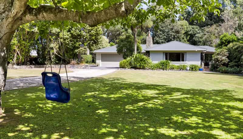 32 Wynyard Street, NORMANBY