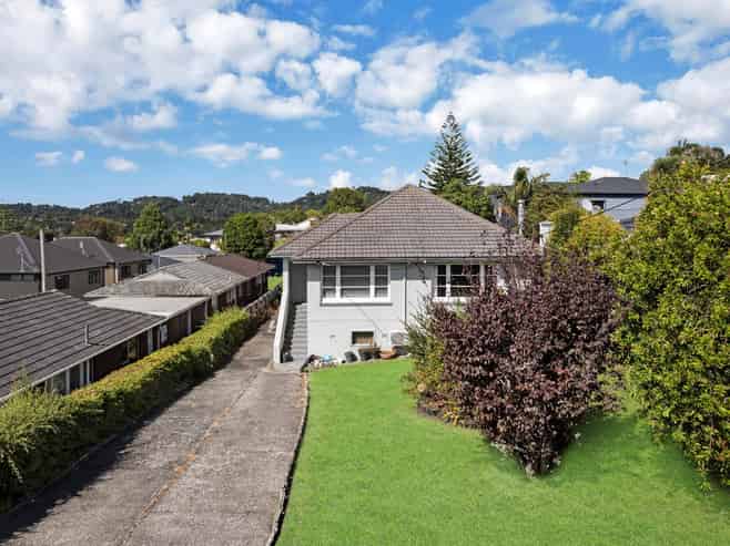 60 Glengarry Road, Glen Eden