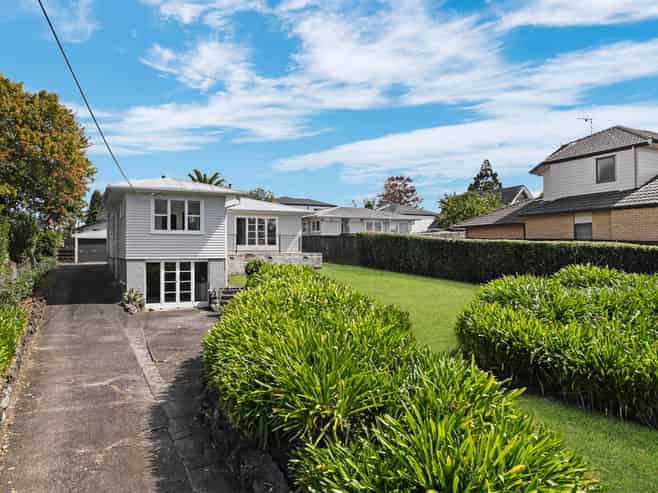 4 Longburn Road, Henderson