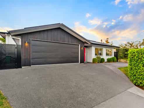 21 Alexandra Street, Riverhead