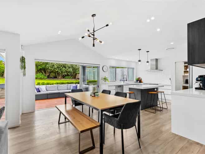  21 Alexandra Street, Riverhead