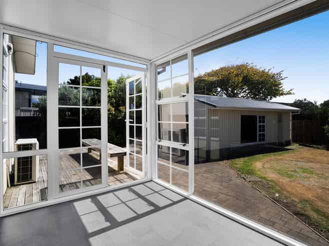 24 Maire Street, Hawera