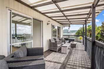15 Burgess Street, Te Aroha