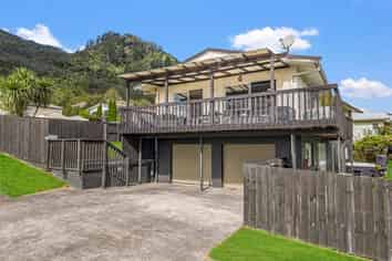 15 Burgess Street, Te Aroha