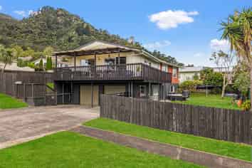 15 Burgess Street, Te Aroha