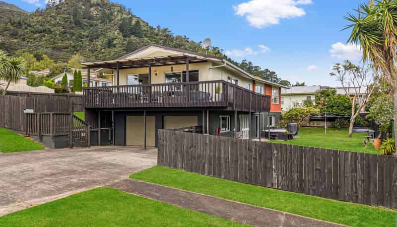 15 Burgess Street, Te Aroha
