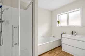 15 Burgess Street, Te Aroha