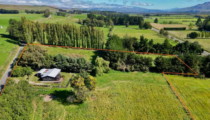 34 Earthquake Road, DUNTROON