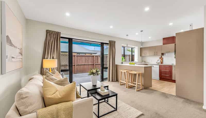 24b Sawyers Arms Road, Papanui