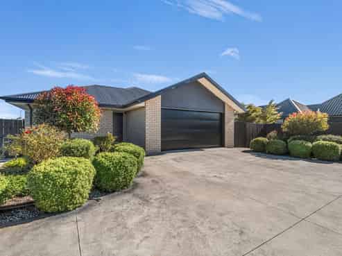 15 Lucca Crescent, Rolleston