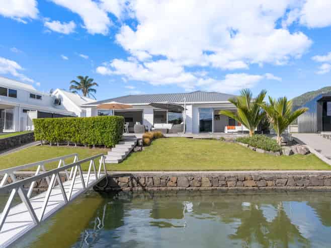 105 Motu Hei, Pauanui