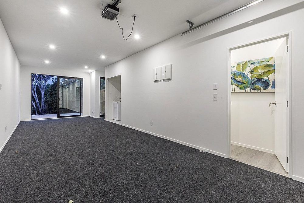 10 Waka Street, Albany Heights - Fler
