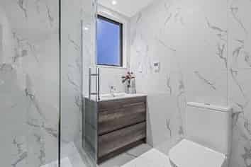 10 Waka Street, Albany Heights