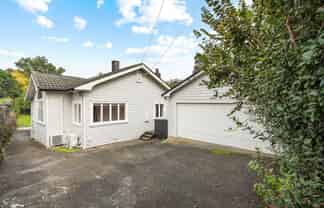 137 St Andrews Road, Epsom