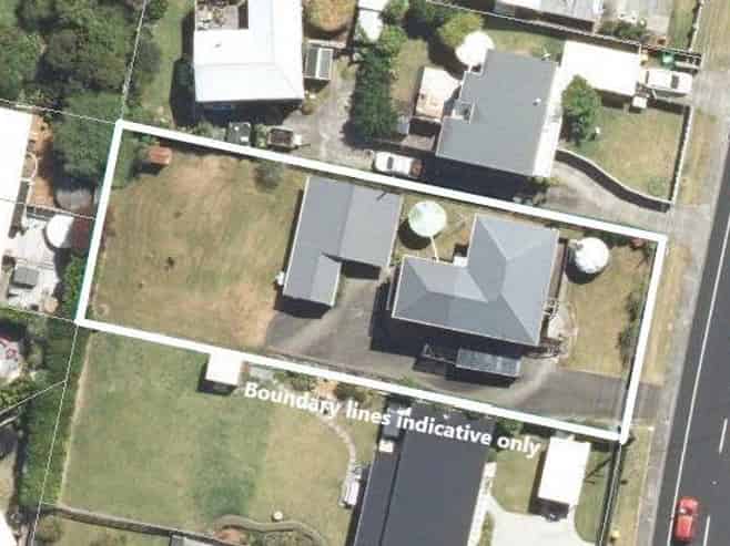 1006 Whangaparaoa Road, Tindalls Beach