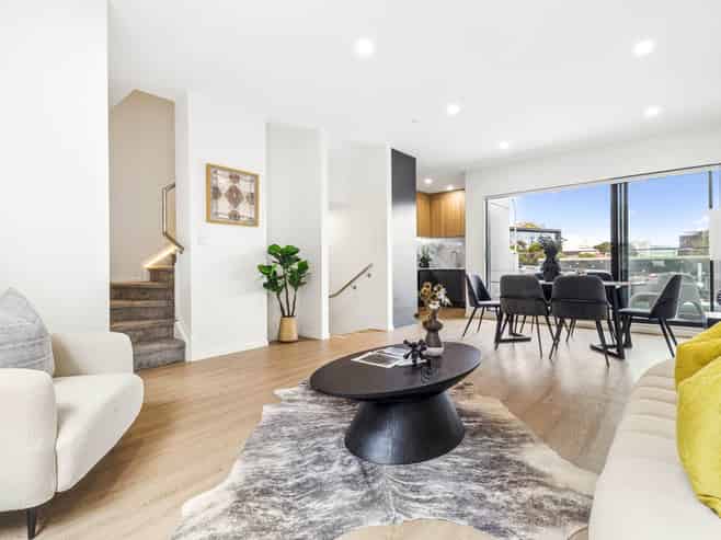 5/36 Seccombes Road, Epsom