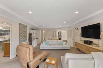 32 Eaglesome Avenue, Aidanfield