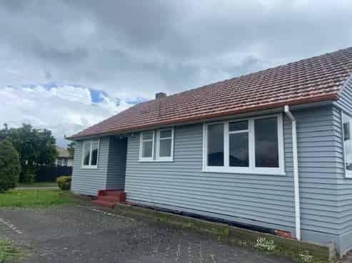 Frankton Office Gem