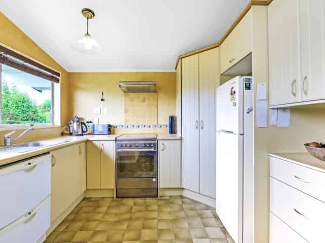 15 Bernard Street, Chedworth