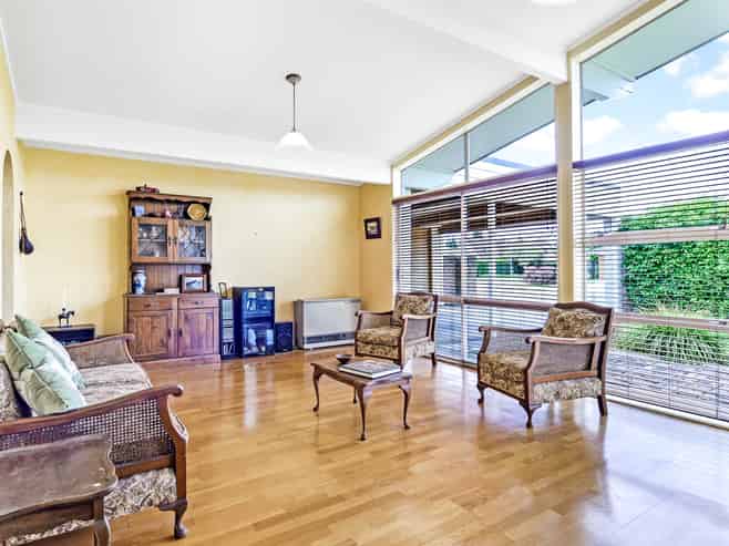 15 Bernard Street, Chedworth