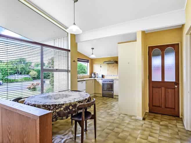 15 Bernard Street, Chedworth