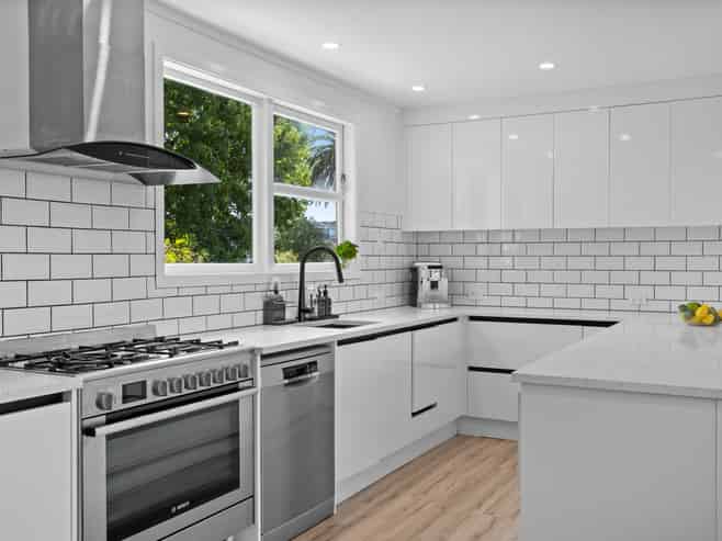 20 Great North Road, Riverhead