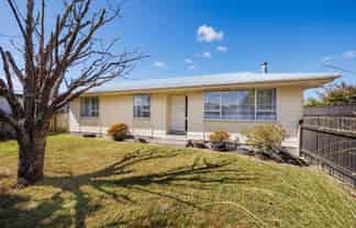 80 Benmore Avenue, Cloverlea