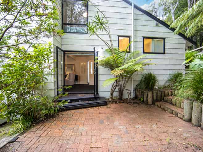 53 Wirihana Road, Titirangi