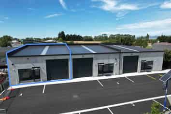 Brand New Commercial Units – For Lease 