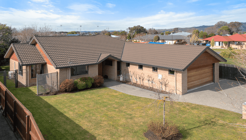 19 Clearwater Place, Mayfield