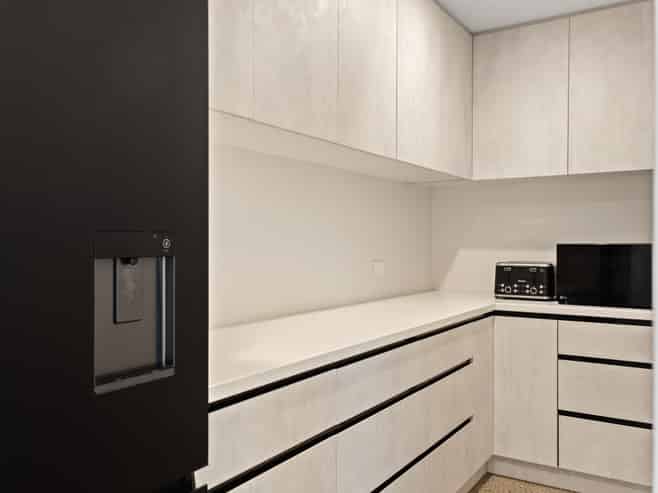 74 Scarlys Way, Okitu