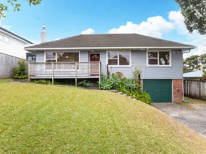 32 Taupo Street, Green Bay