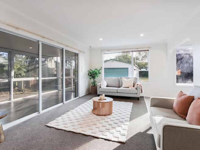 403 Mairehau Road, Parklands