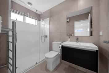 23 Bonnette Road, Flat Bush