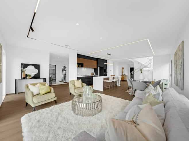 115 Thomas Road, Flat Bush