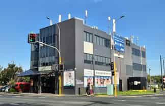 Ground floor office or retail in prime New Lynn