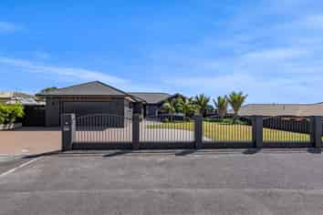 17 Chatswood Grove, Fitzroy