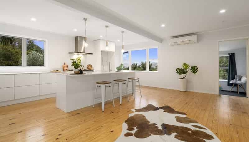 39 & 41 Upland Road, Huia