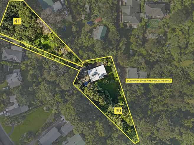 39 & 41 Upland Road, Huia