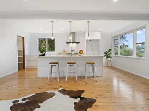 39 & 41 Upland Road, Huia