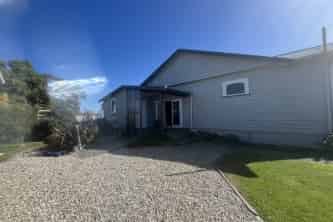 9  Cardigan Road, Wyndham