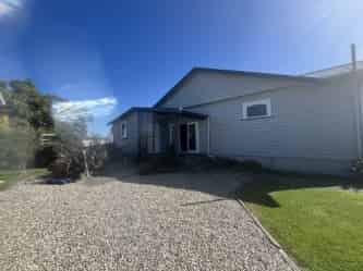 9  Cardigan Road, Wyndham