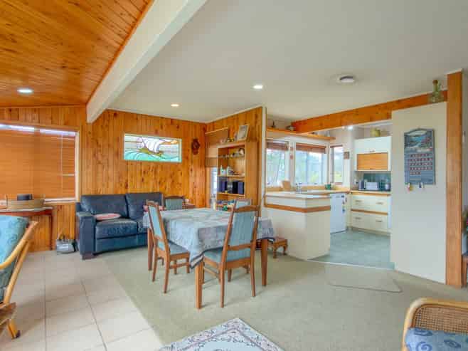 704 Otahu Road, Whangamata