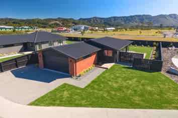 11A Hinau Crescent, Kaiata