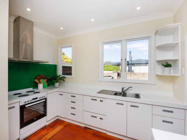 16 College Street, Awapuni