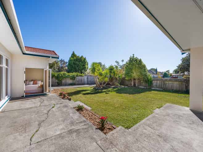 16 College Street, Awapuni