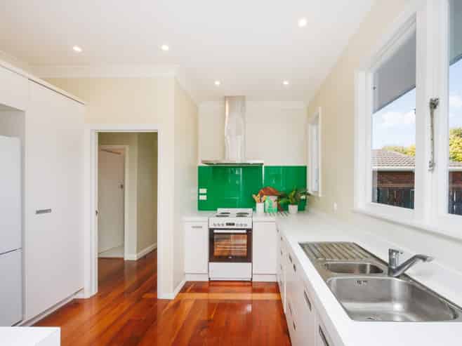 16 College Street, Awapuni