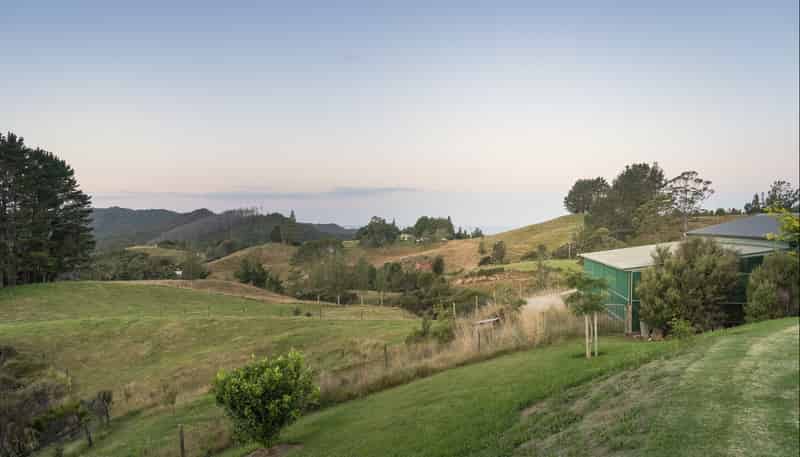 50B Paul Road, Tairua