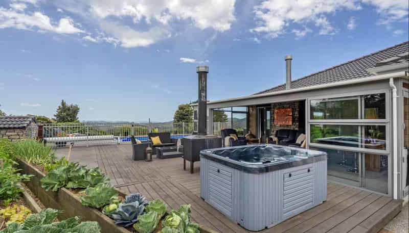 50B Paul Road, Tairua