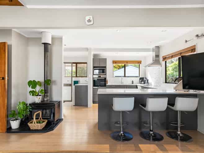 136 Durrant Drive, Whangamata